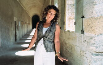 Barbara Cassin : “Je cherche ce que parler veut dire”