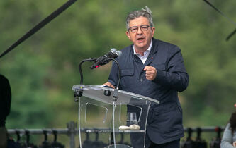 “Créolisation” : Mélenchon sur un terrain Glissant