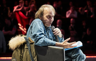 L’intellectuel de droite, c’était mieux avant ? La chronique de Michel Eltchaninoff