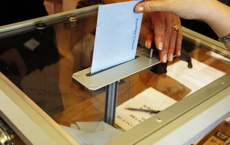 Qui "fait le jeu" du Front national ? Et est-ce la bonne question ?