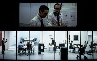 “Nobody” de Cyril Teste : travaillez, vous êtes filmés !