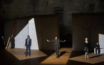 « Par les villages », puissant poème dramatique et politique