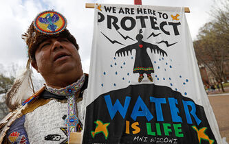 Kyle Whyte : “Il faut s’inspirer des traditions autochtones pour agir en écologie”