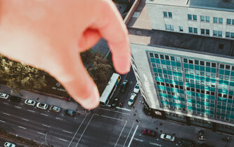 Débusquer les arguments fallacieux avec Luc de Branbandere 