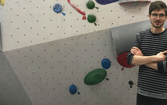 Je grimpe, donc je suis : une session d’escalade avec Arthur Lochmann