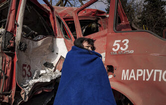 Jean-Vincent Holeindre : “Ce qui arrive à Marioupol en train d’être détruite, c’est la guerre qui contamine tout”