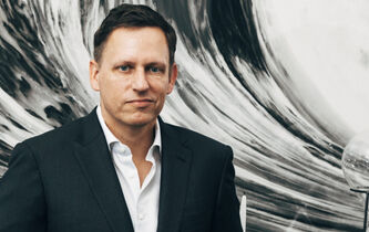 L’intelligence artificielle est-elle “communiste” ? La “doctrine Peter Thiel” à la loupe