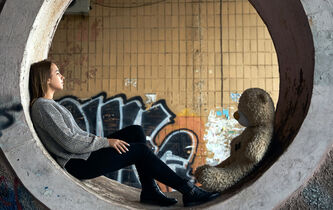 Le confinement a-t-il vraiment permis de réduire le taux de suicide en France ?