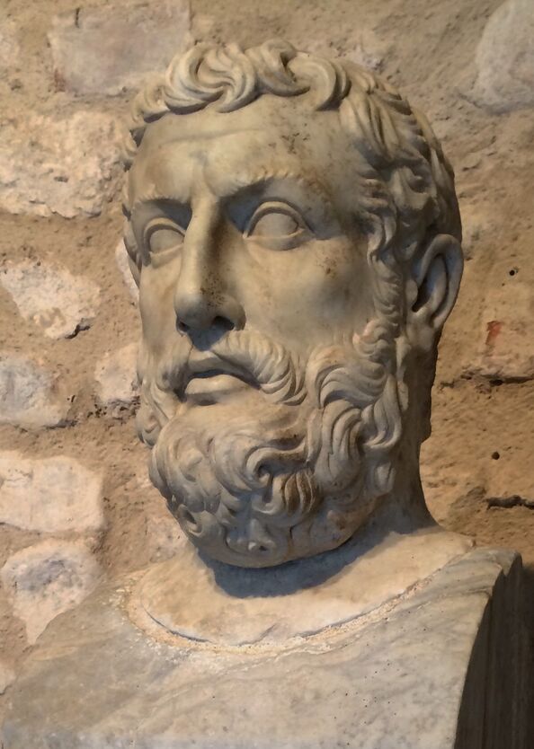 Buste de Parménide tiré d'un hermès datant vraisemblablement du Ier siècle.